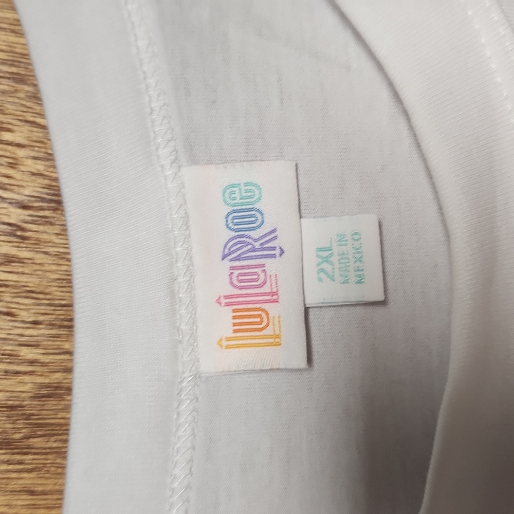 Fun Lula tee - Picture 2 of 4